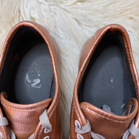 VANS rose gold metallic sneakers - Picture 5 of 14